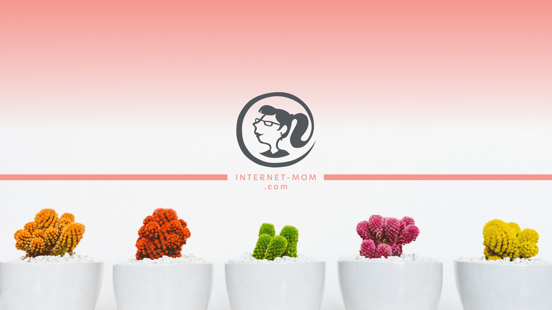 Internet Mom Family Blogger Logo design | עיצוב לוגו עבור בלוגר בנושא משפחה אינטרנט מאם